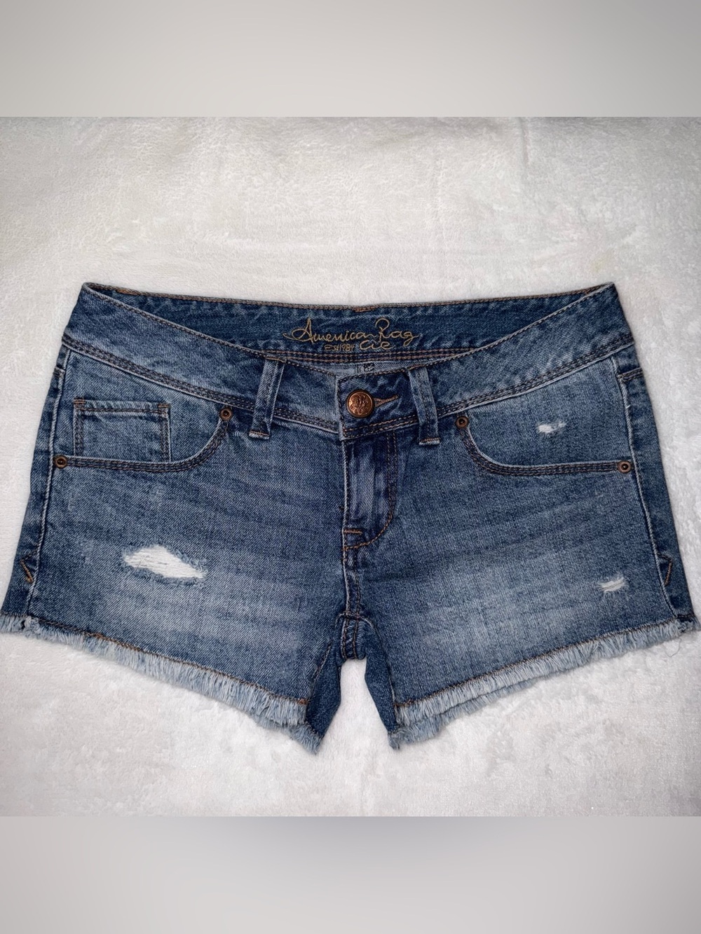 American Rag Women's Distressed Blue Denim Shorts size 0